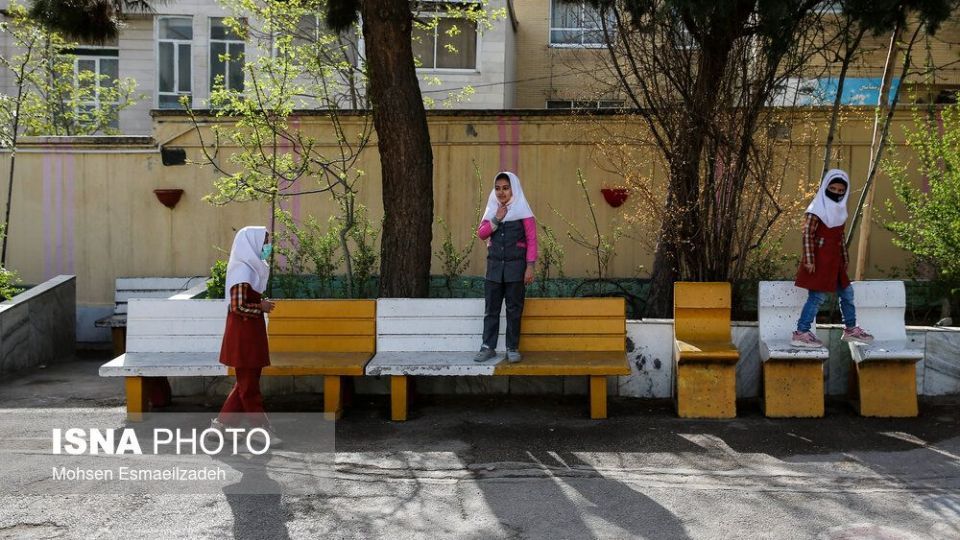 آغاز آموزش حضوری مدارس پس از دو سال - مشهد