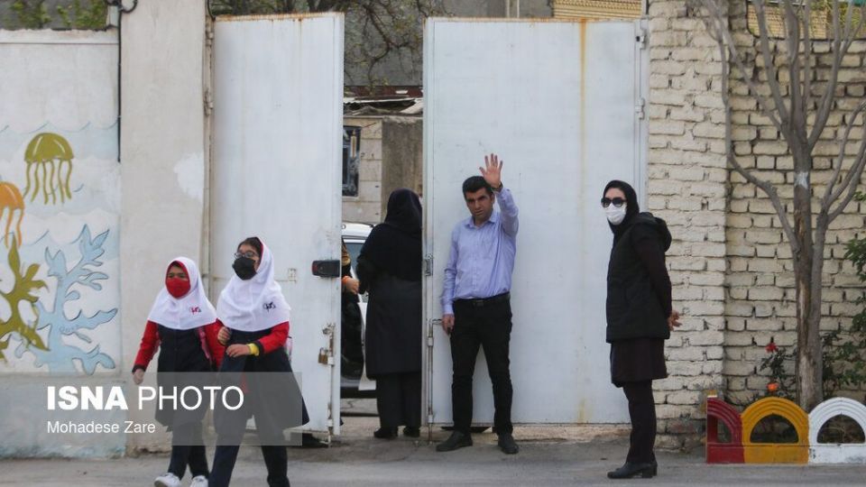 آغاز آموزش حضوری مدارس پس از دو سال - مشهد