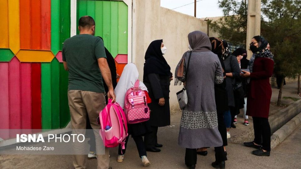 آغاز آموزش حضوری مدارس پس از دو سال - مشهد