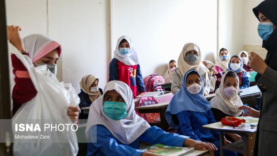 آغاز آموزش حضوری مدارس پس از دو سال - مشهد