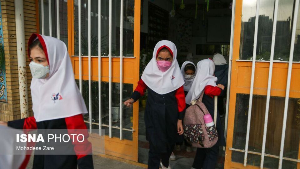 آغاز آموزش حضوری مدارس پس از دو سال - مشهد