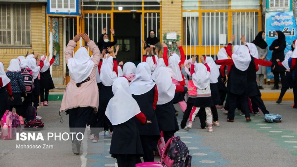 آغاز آموزش حضوری مدارس پس از دو سال - مشهد
