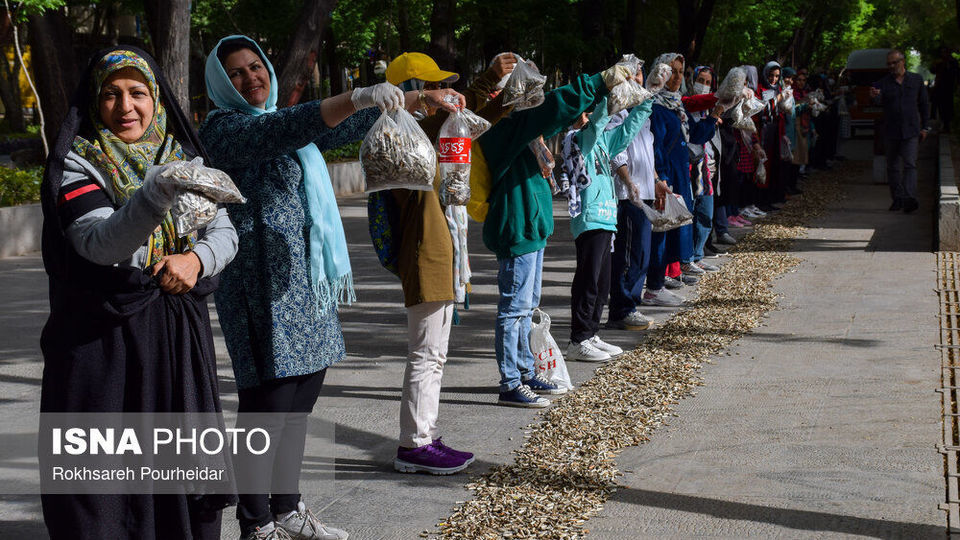 اجرای پویش نه به ته سیگار در اصفهان