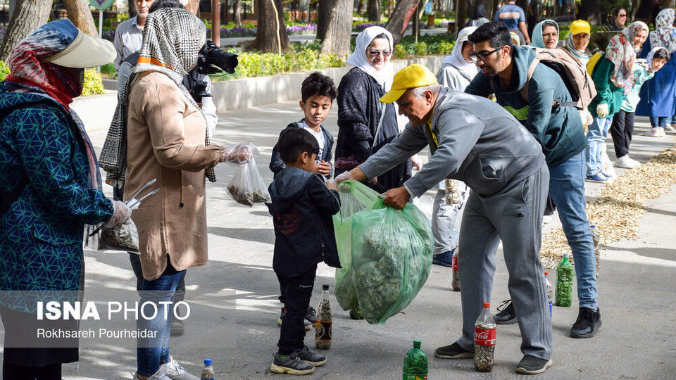 اجرای پویش نه به ته سیگار در اصفهان