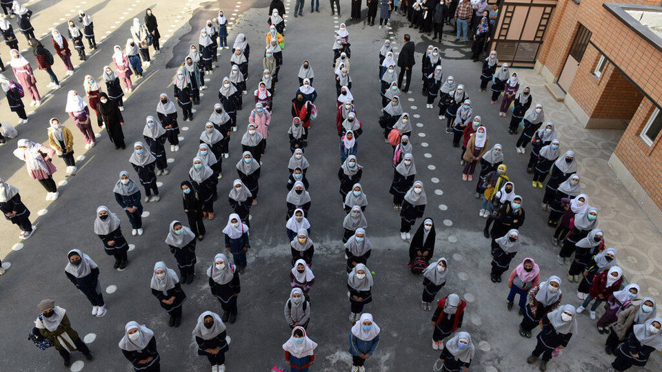 بازگشایی مدارس، پس از ۷۷۰ روز!