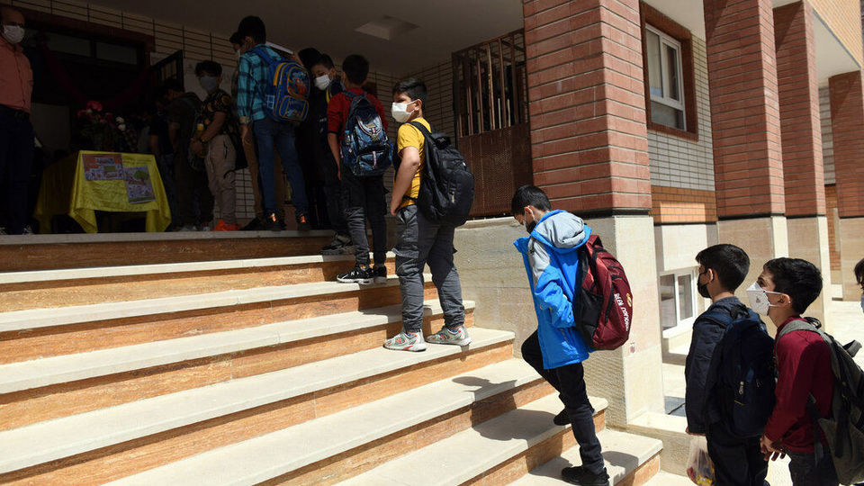 بازگشایی مدارس، پس از ۷۷۰ روز!