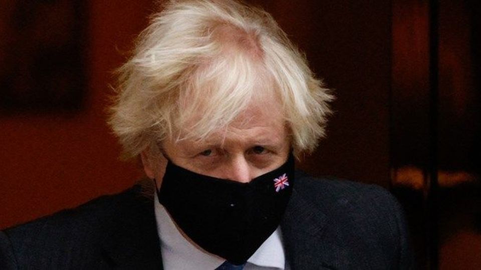 پارتی‌گیت| جانسون: عذرخواهی می‌کنم اما استعفا نمی‌دهم