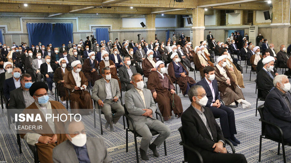 دیدار مسئولان و کارگزاران نظام با مقام معظم رهبری