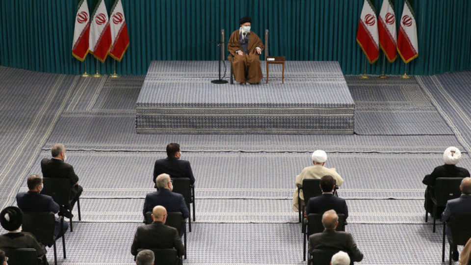 دیدار مسئولان و کارگزاران نظام با مقام معظم رهبری