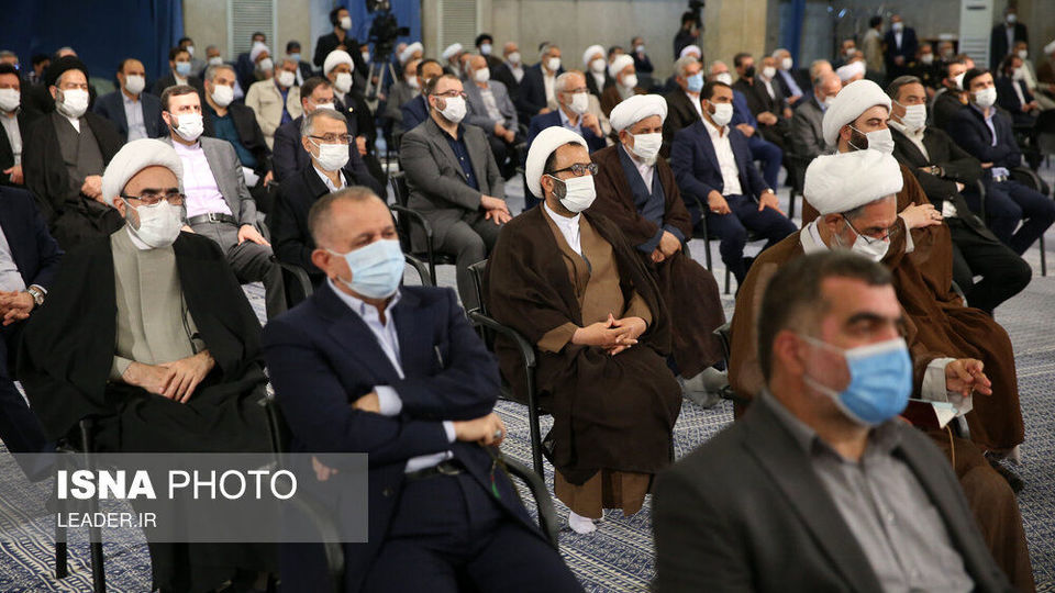 دیدار مسئولان و کارگزاران نظام با مقام معظم رهبری