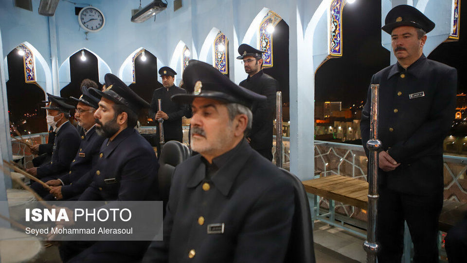 نقاره زنی سحرگاهی