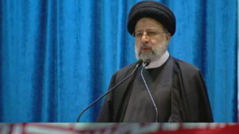 ارتش ما خداخواه، مردم دوست و دارای روحیه انقلابی است