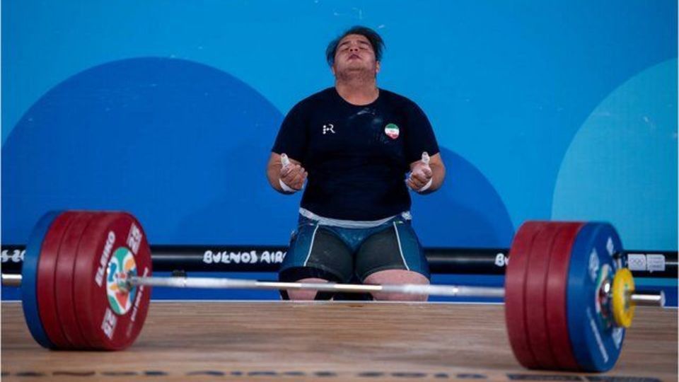 وزنه بردار جوان ایرانی رکورد جهان را شکست