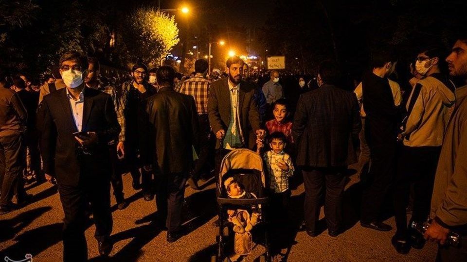 وداع با پیکر آیت‌الله فاطمی‌نیا