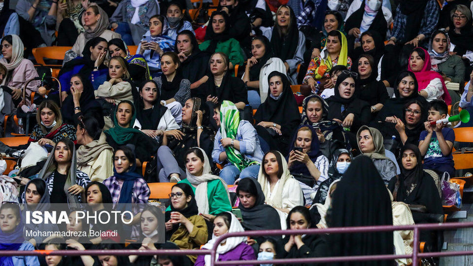 فینال والیبال باشگاه‌های آسیا، پیکان - سانتوری ژاپن