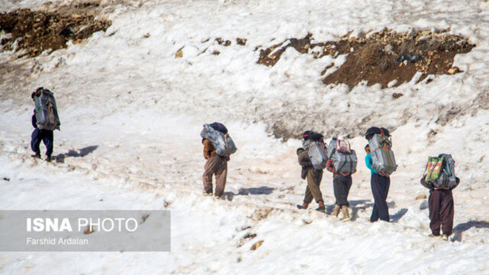دادستان کل کشور: طرح ساماندهی کولبری در دولت بررسی می‌شود