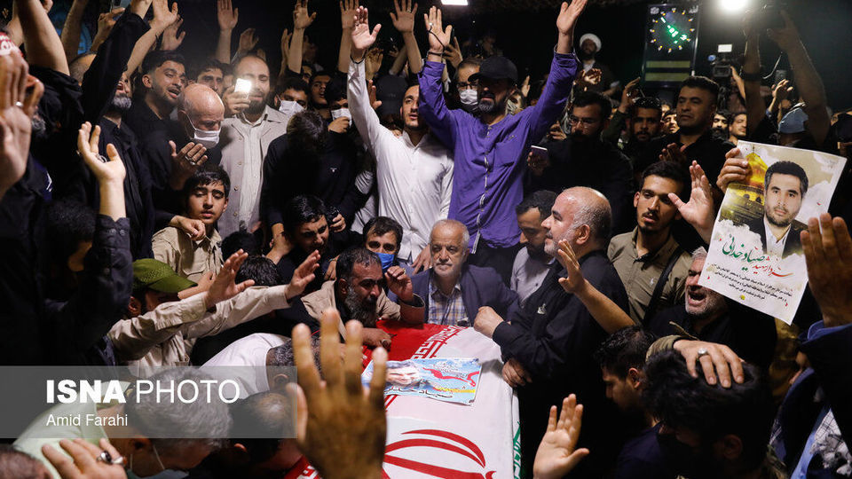 مراسم وداع با پیکر شهید صیاد خدایی