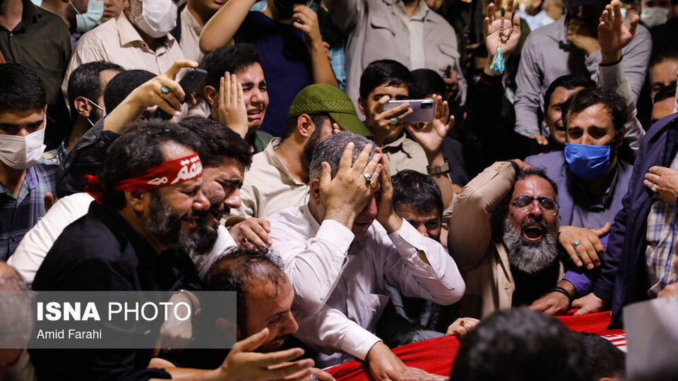 مراسم وداع با پیکر شهید صیاد خدایی