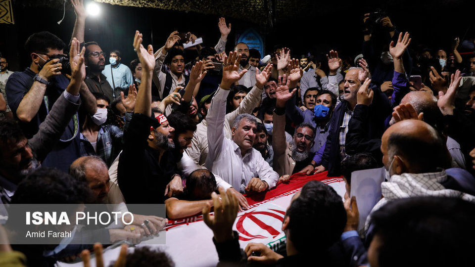 مراسم وداع با پیکر شهید صیاد خدایی