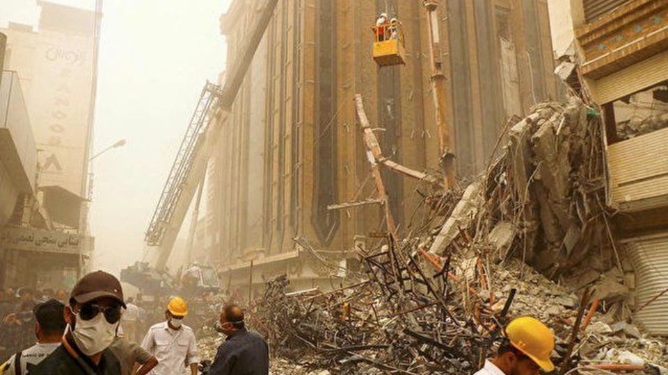 اتمام عملیات آواربرداری در ۱۰ طبقه فوقانی متروپل