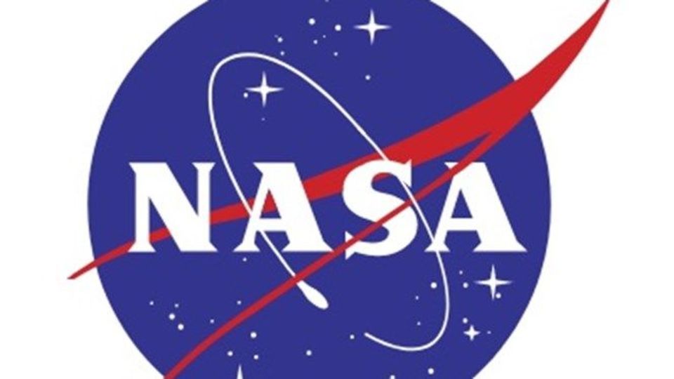 تصویر زیبای ناسا از کهکشان «چشم سوزن»