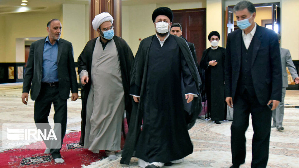 ادای احترام نمایندگان ادیان الهی به امام خمینی (ره)