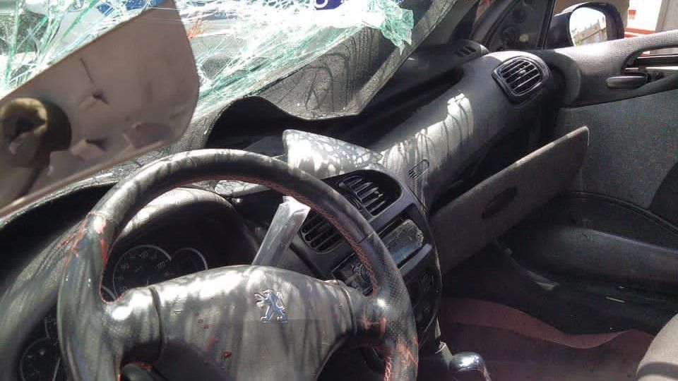  تصادف ۲۰۶ مدل ۱۴۰۱ با ماشین پلیس/ ایربگ با ۸۰ کیلومتر سرعت باز نشد!