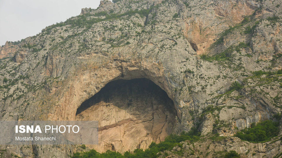 غار - دژ اسپهبد خورشید