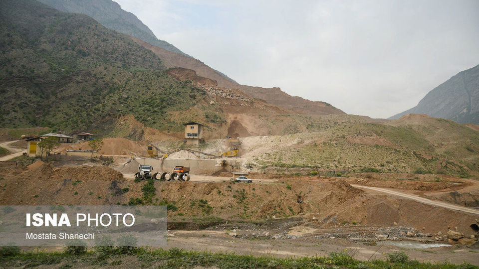 غار - دژ اسپهبد خورشید