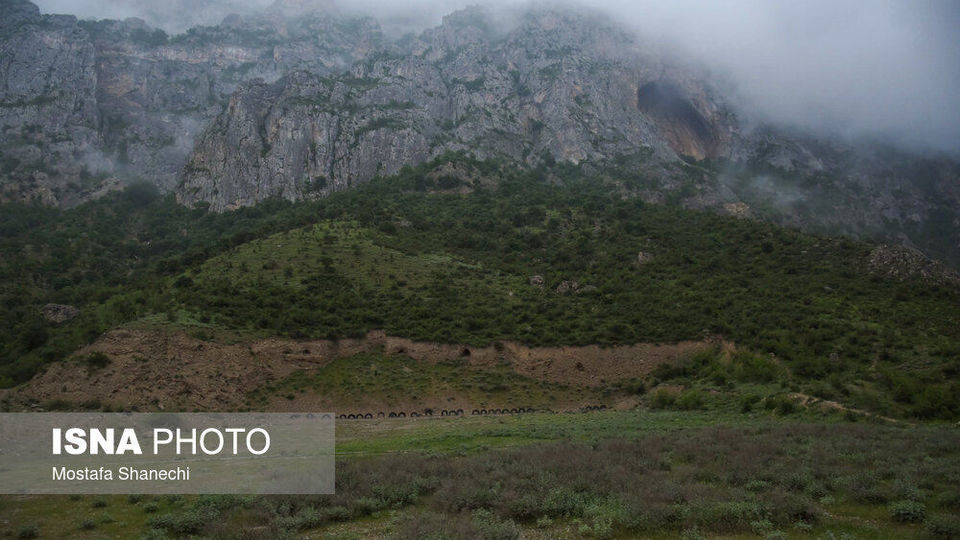 غار - دژ اسپهبد خورشید