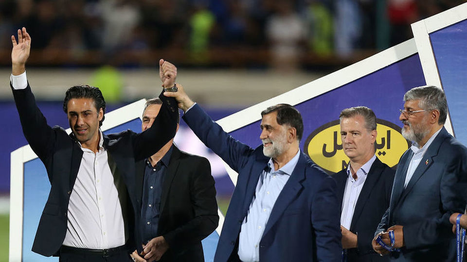 محمد نیک سیرت: تصمیم فرهاد حرفه‌ای اما بی‌معرفتی بود/ موافق گزینه داخلی برای استقلال هستم