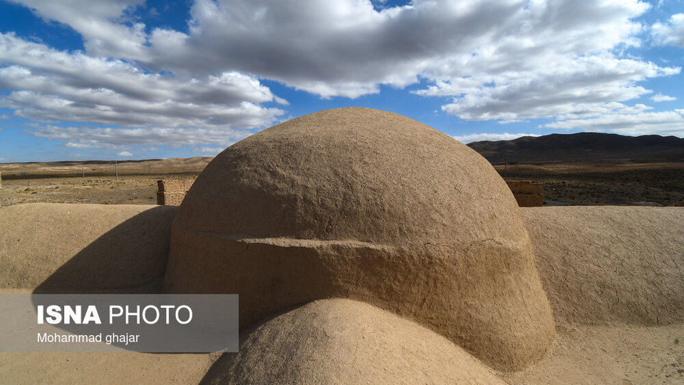 کاروانسرای آجری شاه عباسی آهوان