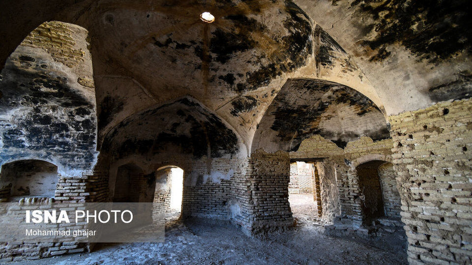 کاروانسرای آجری شاه عباسی آهوان
