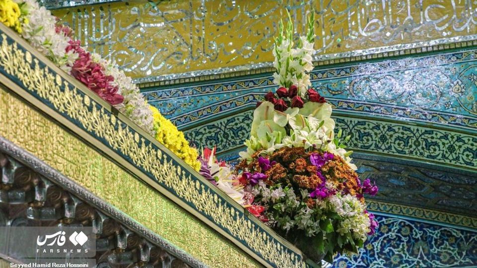 گل آرایی ضریح منور حرم مطهر رضوی
