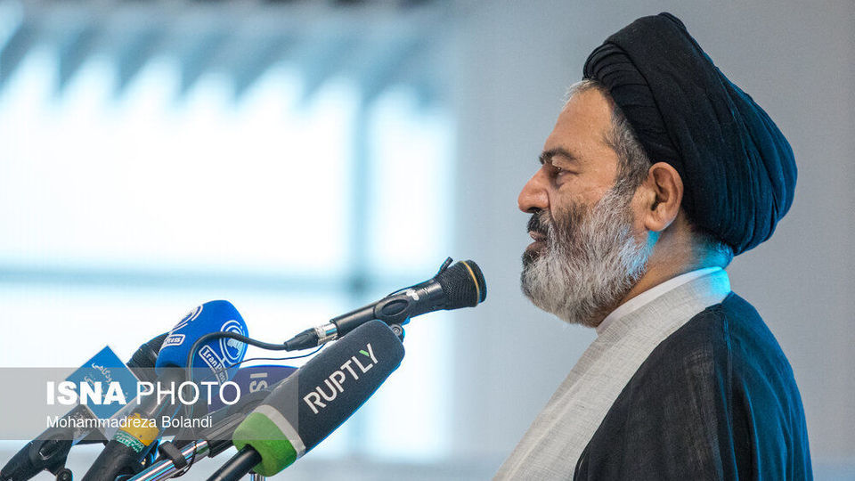 مراسم بدرقه اولین کاروان حجاج ایرانی