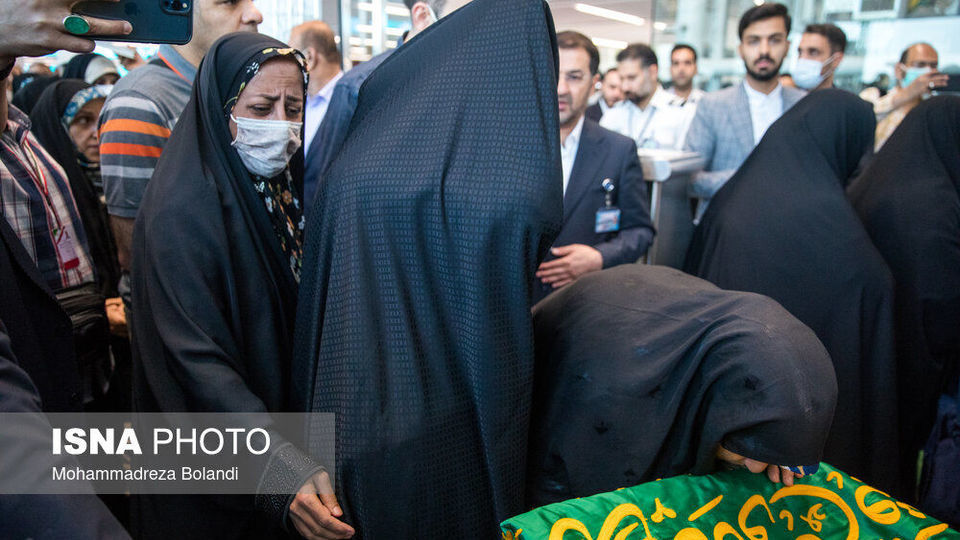 مراسم بدرقه اولین کاروان حجاج ایرانی