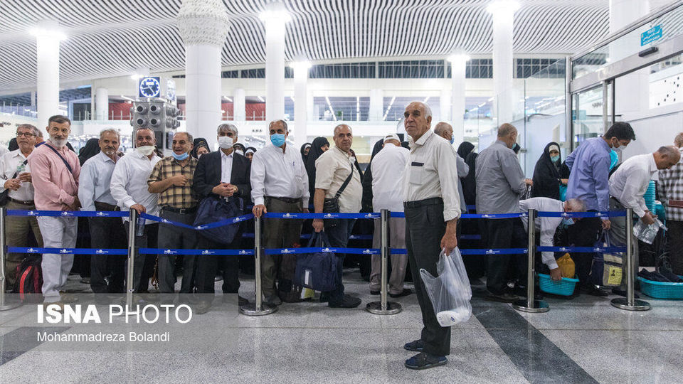 مراسم بدرقه اولین کاروان حجاج ایرانی