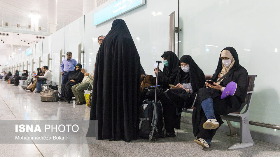 مراسم بدرقه اولین کاروان حجاج ایرانی