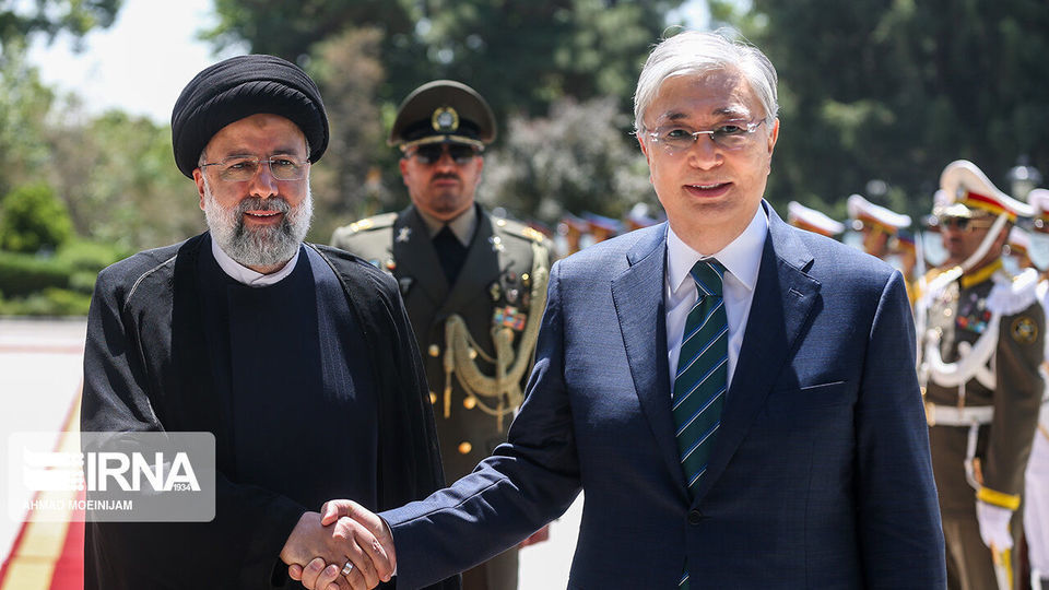 استقبال رسمی از رئیس جمهور قزاقستان