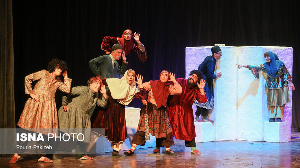 بیست وهفتمین جشنواره بین المللی تئاتر کودک و نوجوان - همدان