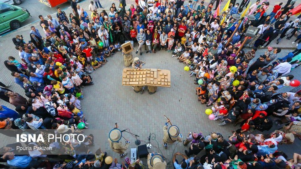 بیست وهفتمین جشنواره بین المللی تئاتر کودک و نوجوان - همدان