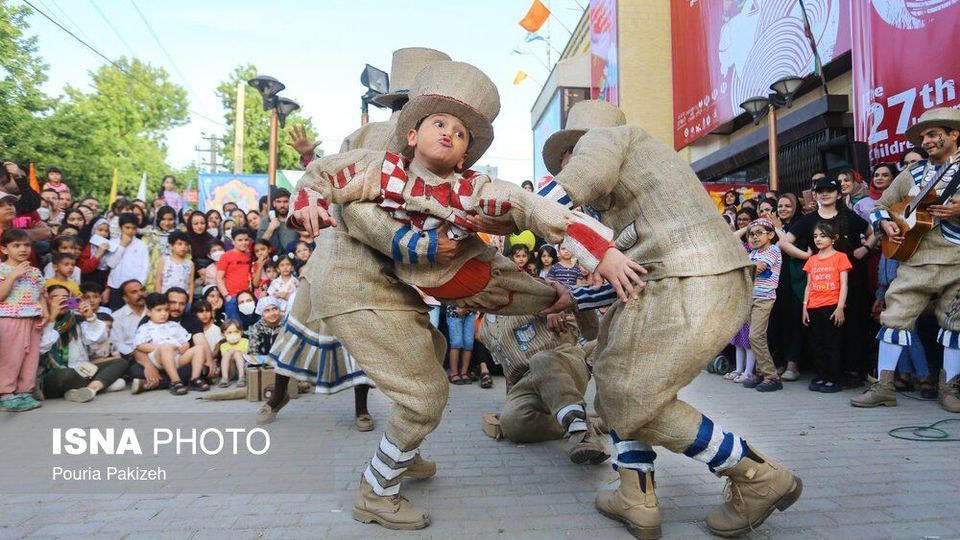 بیست وهفتمین جشنواره بین المللی تئاتر کودک و نوجوان - همدان