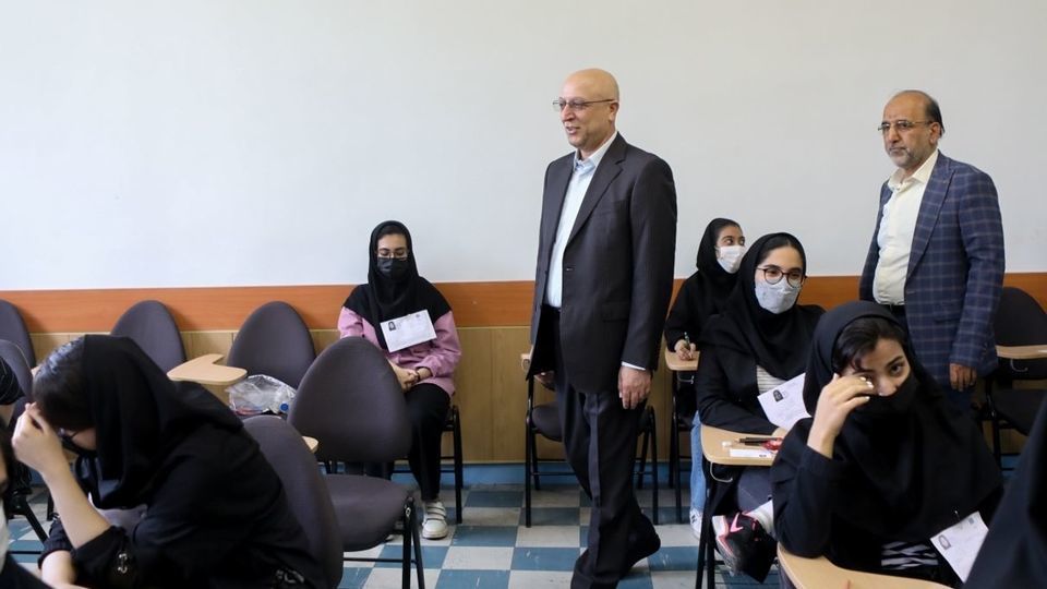  آزمون سراسری ۱۴۰۱ - گروه آزمایشی هنر