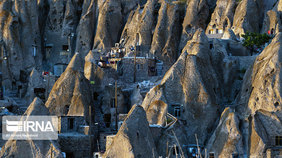 روستای صخره ای کندوان