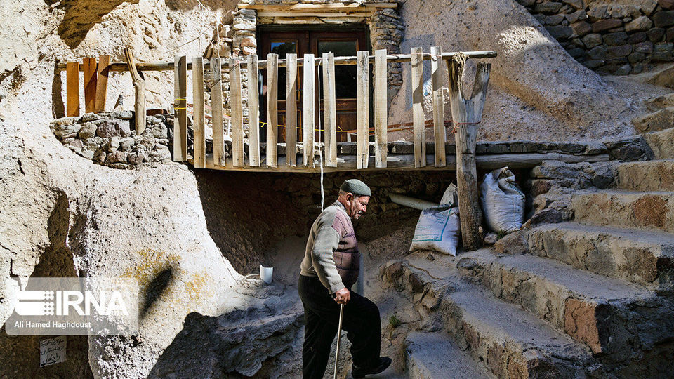 روستای صخره ای کندوان