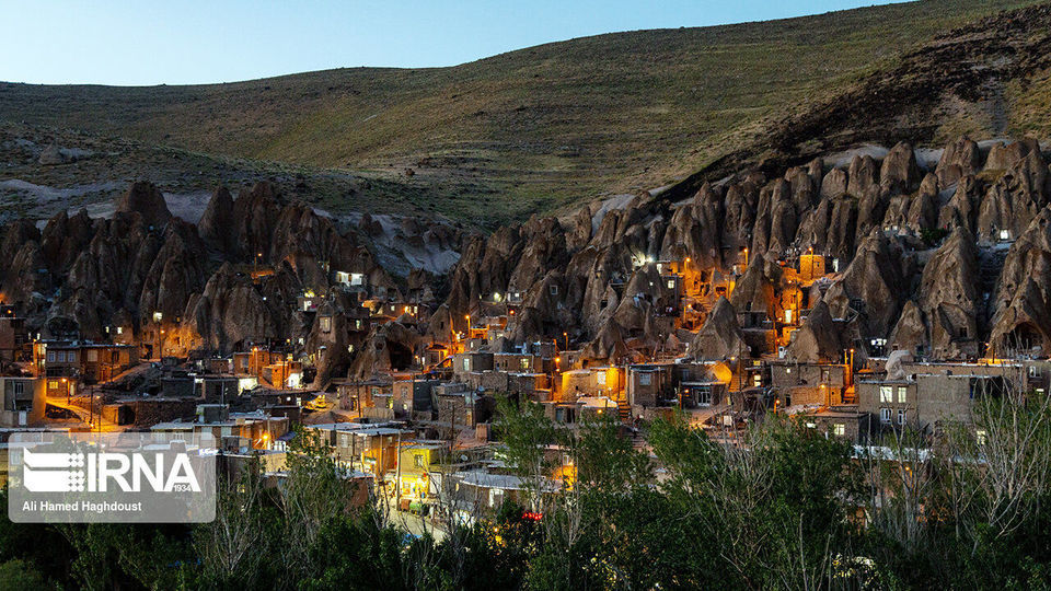 روستای صخره ای کندوان