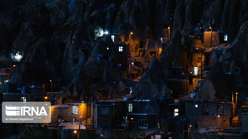 روستای صخره ای کندوان