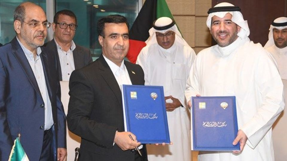 توافق ایران و کویت برای مقابله با طوفان‌ شن و ریزگردها