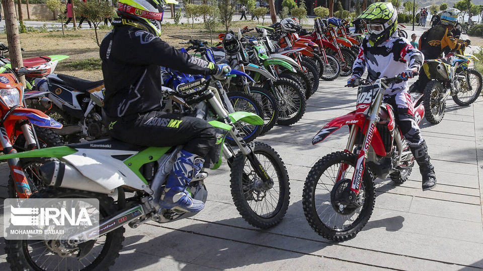 مسابقات موتور سواری سوپر اندرو