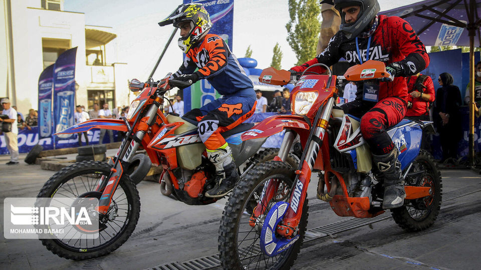 مسابقات موتور سواری سوپر اندرو